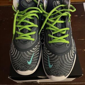 Nile GT Run size 11.5